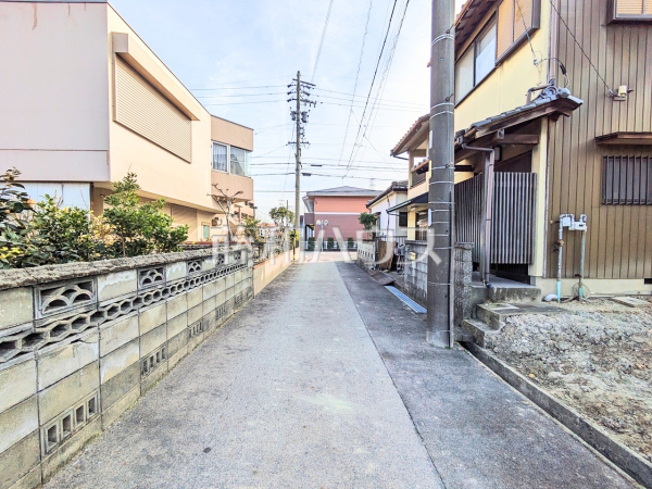 接道状況および現場風景 【北名古屋市二子曙】 接道状況および現場風景 【北名古屋市二子曙】