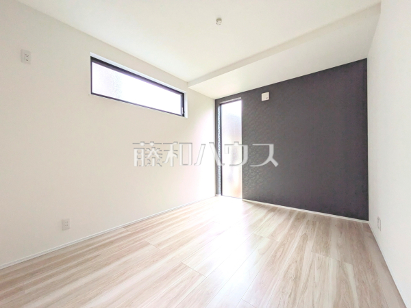 居室　【西東京市芝久保町１丁目】