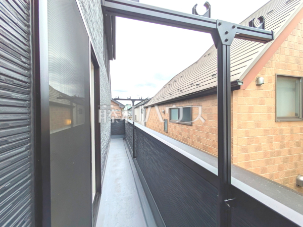 バルコニー　【西東京市芝久保町１丁目】