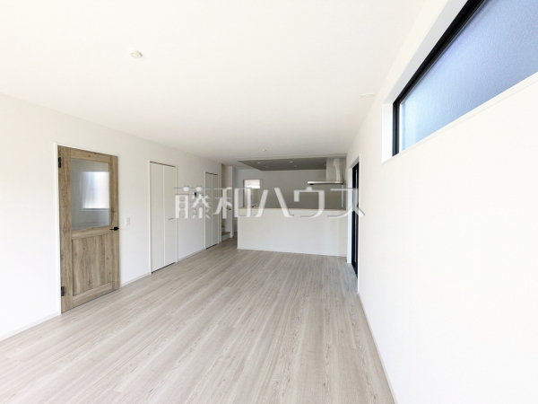 1号棟　リビング　【福岡市南区中尾２丁目】