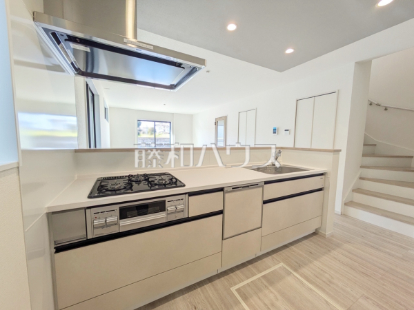 1号棟　キッチン　【福岡市南区中尾２丁目】