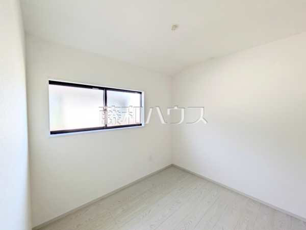 1号棟　居室　【福岡市南区中尾２丁目】