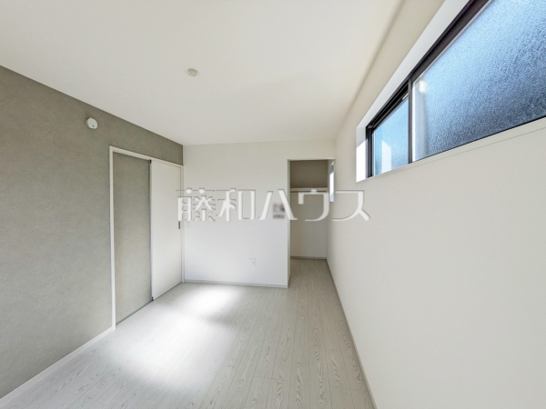 1号棟　居室　【福岡市南区中尾２丁目】