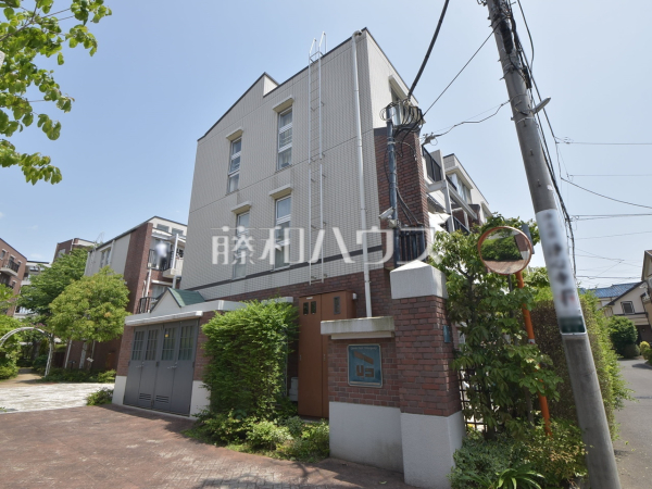 外観　【クイーンズフィールドひばりが丘ガーデンテラス】
物件の事、諸費用の事など、小さな疑問もお気軽にご連絡・ご相談下さい♪