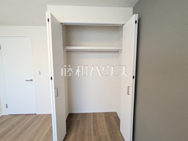 収納　【グリーンメゾン鶴牧5号棟】