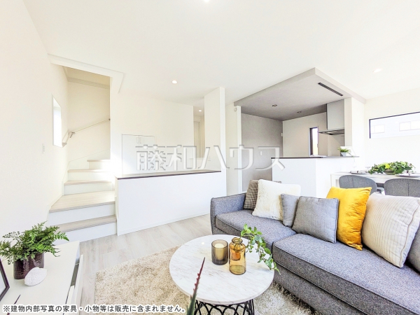 1号棟　リビング　【志木市柏町５丁目】