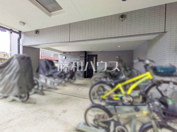 駐輪場　【セイガステージ国立SOUTH】