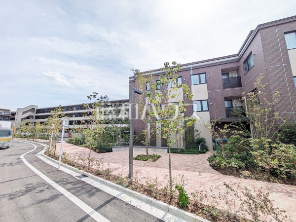 ≪外観≫　【アトラスシティ千歳烏山グランスイート　風ノ棟】