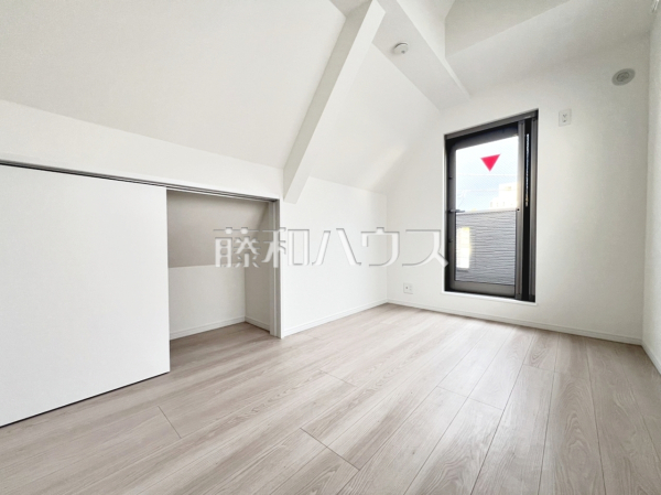 ≪居室≫ 部屋の雰囲気や広さ・眺望・間取りの使い勝手など、是非一度、ご自身の目で確かめてみてください。 　【世田谷区千歳台５丁目】