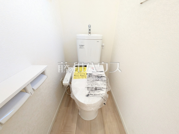 2号棟　トイレ　【新座市畑中２丁目】