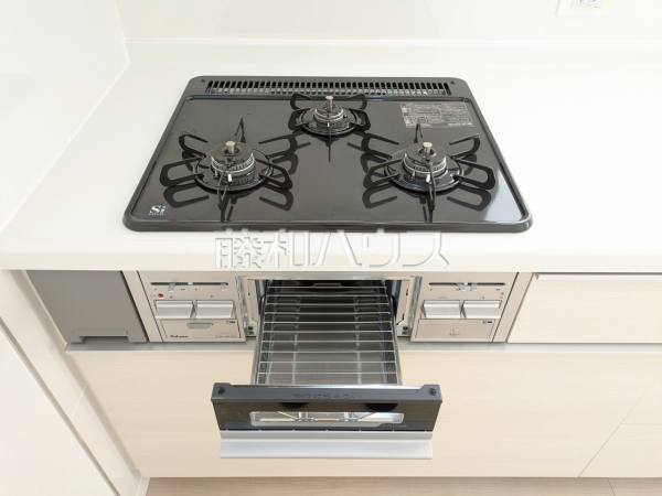 2号棟　ガスコンロ　【新座市畑中２丁目】