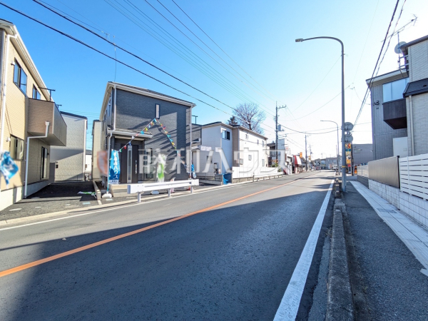 接道状況および現場風景　【新座市畑中２丁目】