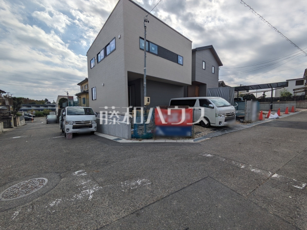 接道状況および現場風景　【春日井市柏井町７丁目】