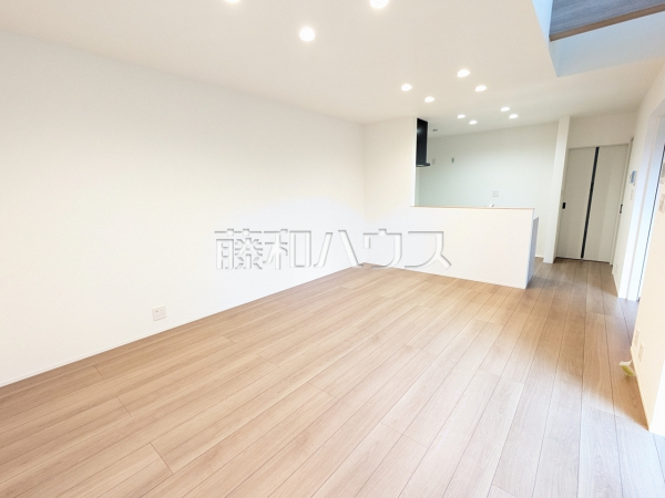 3号棟 リビング 【春日井市柏井町7丁目】 3号棟 リビング 【春日井市柏井町7丁目】