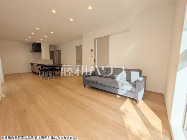 2号棟　リビング　【名古屋市守山区深沢１丁目】