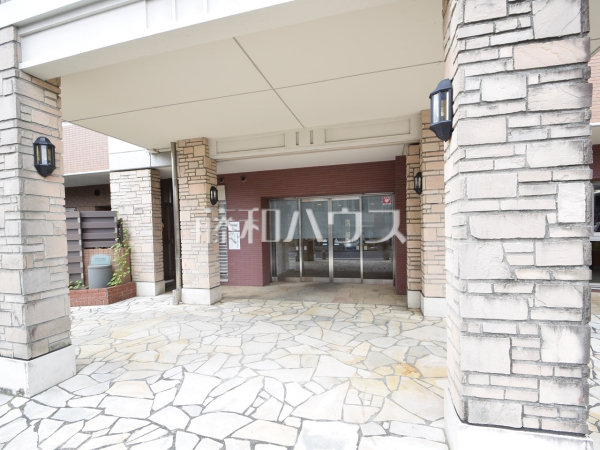 エントランス　【ブロッサムコートむさし野ビューウイング】