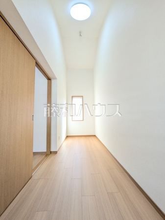 居室　【ベルコリーヌ南大沢第6号棟】