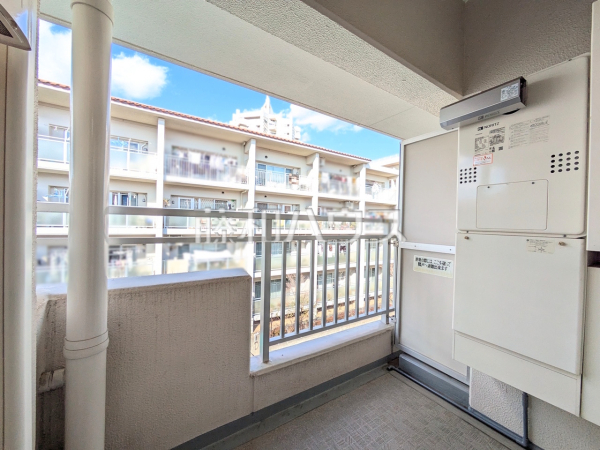 バルコニー　【ベルコリーヌ南大沢第6号棟】