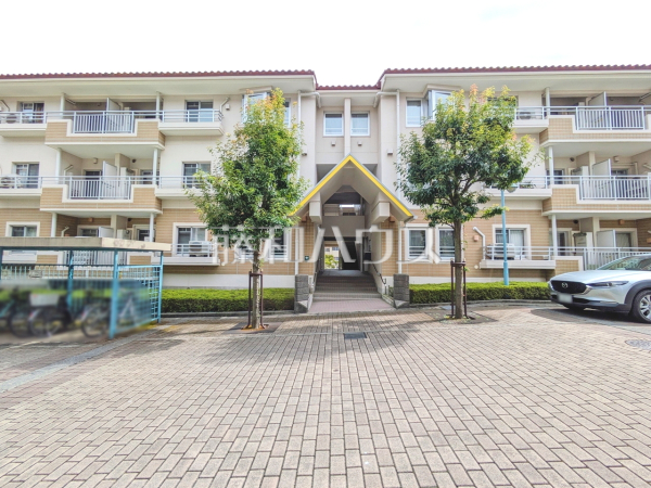 外観　【ベルコリーヌ南大沢第6号棟】