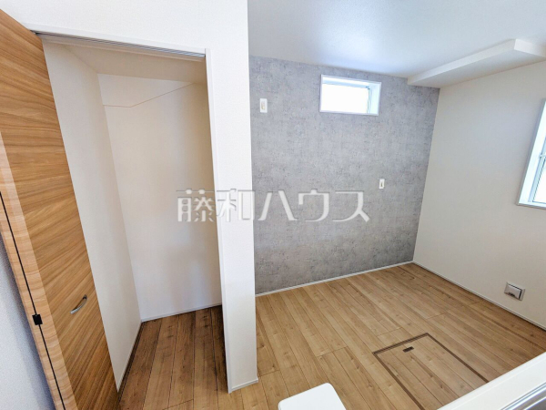 1号棟　キッチン　【所沢市大字下安松】