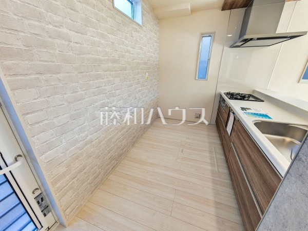 2号棟　キッチン　【所沢市大字下安松】