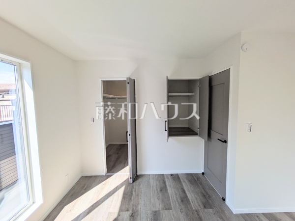 収納　【新座市野火止８丁目】