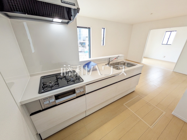2-A号棟　キッチン　【東久留米市南沢４丁目】