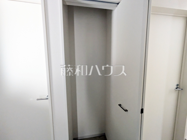 2号棟　収納　【福岡市東区千早１丁目】