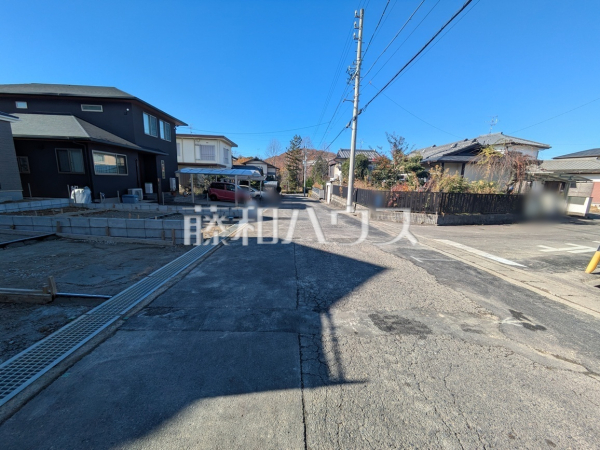 接道状況および現場風景　【春日井市石尾台２丁目】