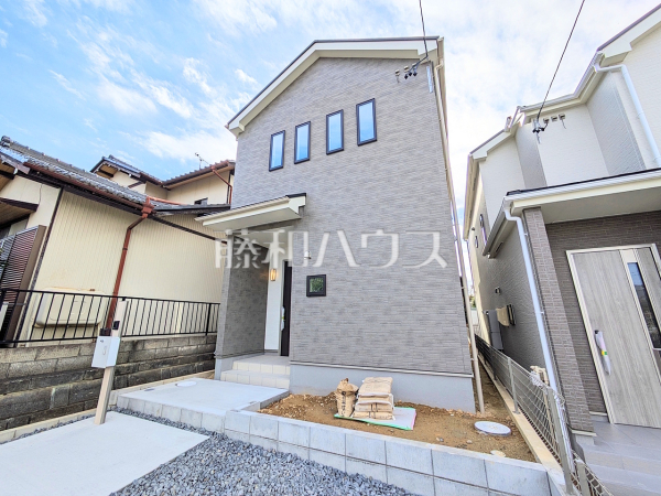 B号棟　外観　【春日井市石尾台２丁目】