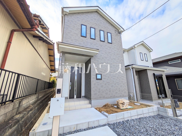 B号棟　外観　【春日井市石尾台２丁目】