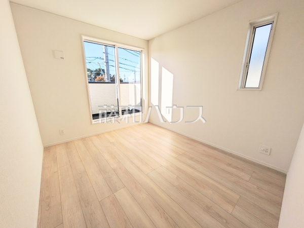 1号棟　居室　【岩倉市曽野町宮前】