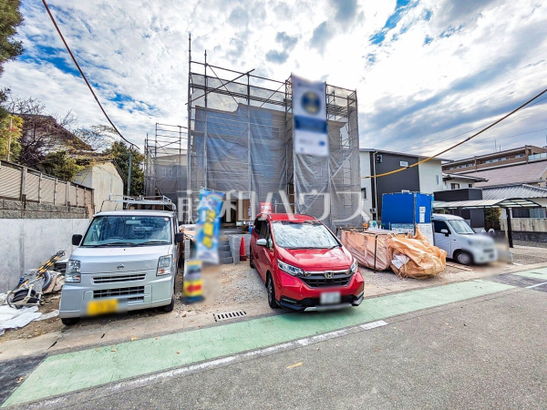 現場風景【福岡市南区長住５丁目】 ここに住む方を想像して、着々と建築しております！ 