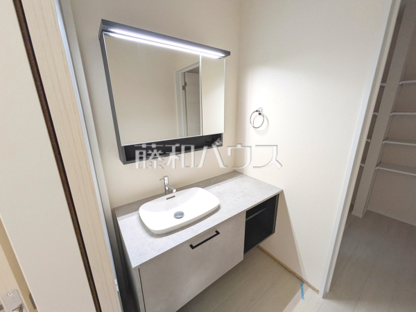 2号棟　洗面室　【福岡市南区長住５丁目】