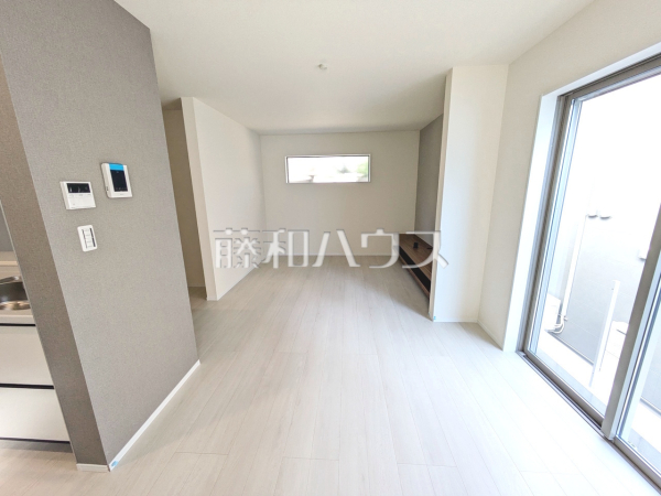 3号棟　リビング　【福岡市南区長住５丁目】