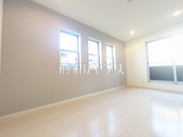 居室　【和光市中央１丁目】