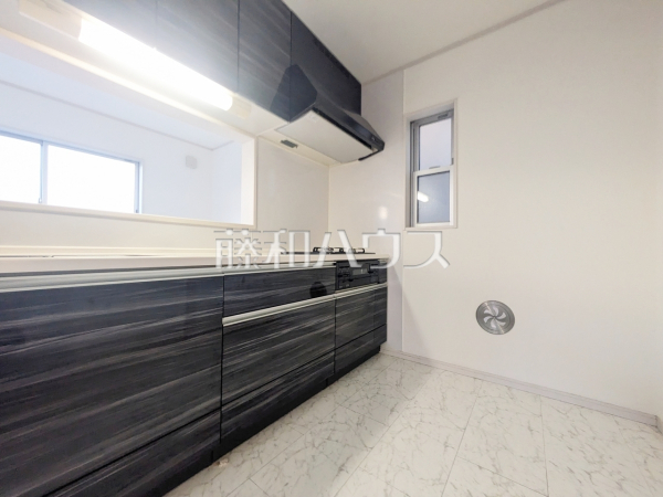 キッチン　【和光市中央１丁目】