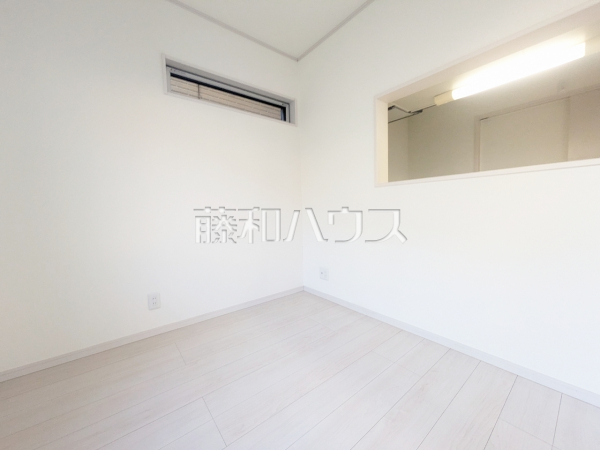 ご家族団らんの対面式キッチン 　【和光市中央１丁目】