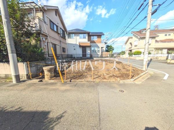 現地写真　【小平市花小金井２丁目】
セミオーダー型住宅のご提案です。「こんな部屋を作りたい」「こんな風に暮らしたい」というお客様の夢をぜひお聞かせください。　