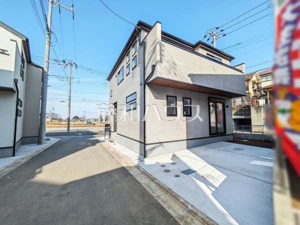 接道状況および現場風景 【富士見市渡戸1丁目】 接道状況および現場風景 【富士見市渡戸1丁目】