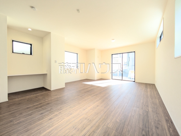 10号棟 リビング 【富士見市渡戸1丁目】 10号棟 リビング 【富士見市渡戸1丁目】