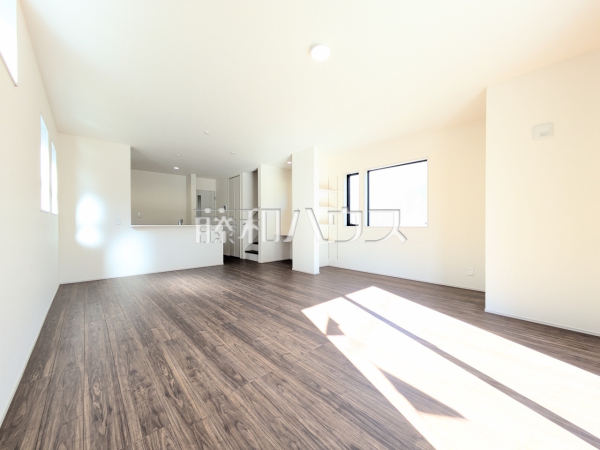 10号棟 リビング 【富士見市渡戸1丁目】 10号棟 リビング 【富士見市渡戸1丁目】