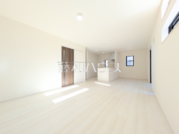 12号棟 リビング 【富士見市渡戸1丁目】 12号棟 リビング 【富士見市渡戸1丁目】