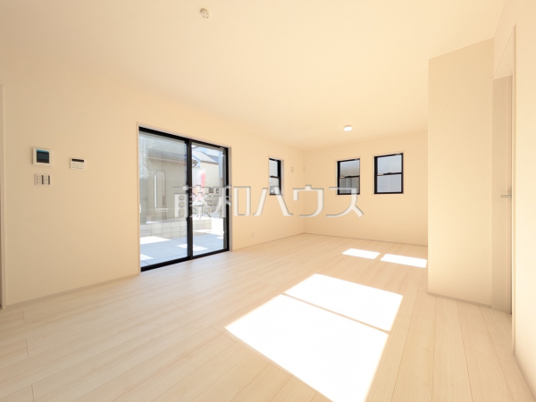 13号棟 リビング 【富士見市渡戸1丁目】 13号棟 リビング 【富士見市渡戸1丁目】