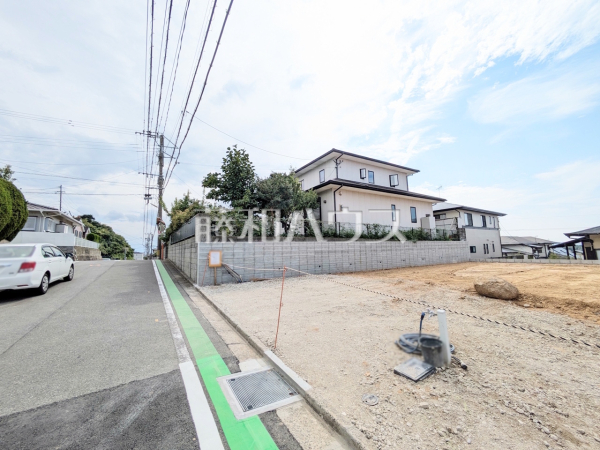 接道状況および現場風景　【福岡市東区美和台４丁目】