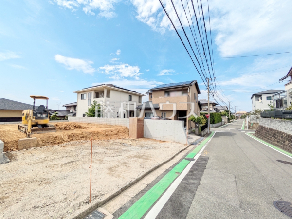 接道状況および現場風景　【福岡市東区美和台４丁目】