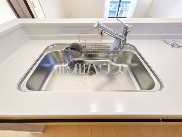 B号棟　キッチン　【新座市栗原１丁目】