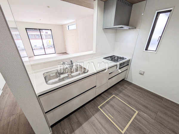 3号棟　キッチン　【北名古屋市中之郷八反】