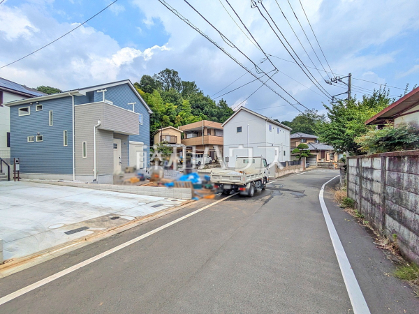 接道状況および現場風景　【武蔵村山市中藤４丁目】
