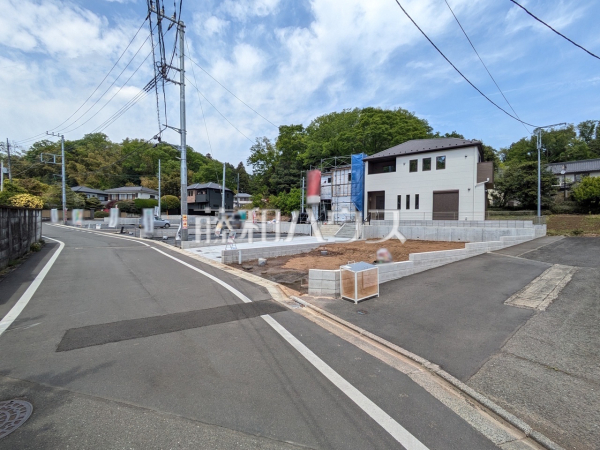 接道状況および現場風景　【武蔵村山市中藤４丁目】